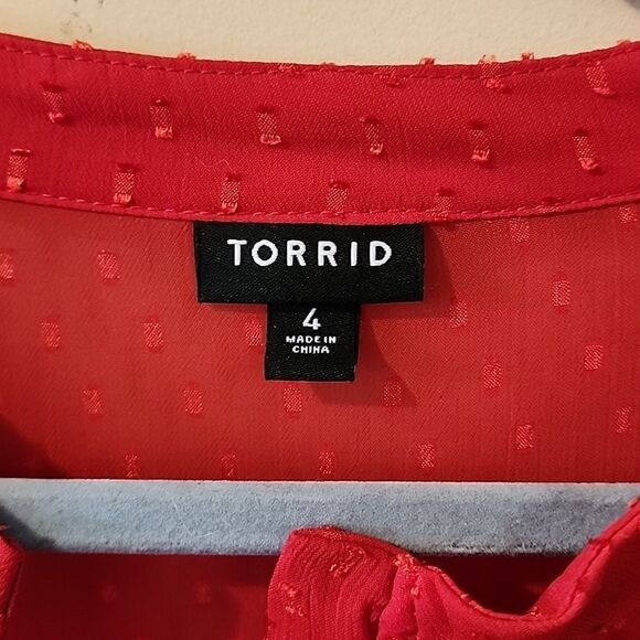 Georgeous Torrid dress Size 4 - Picture 6 of 7